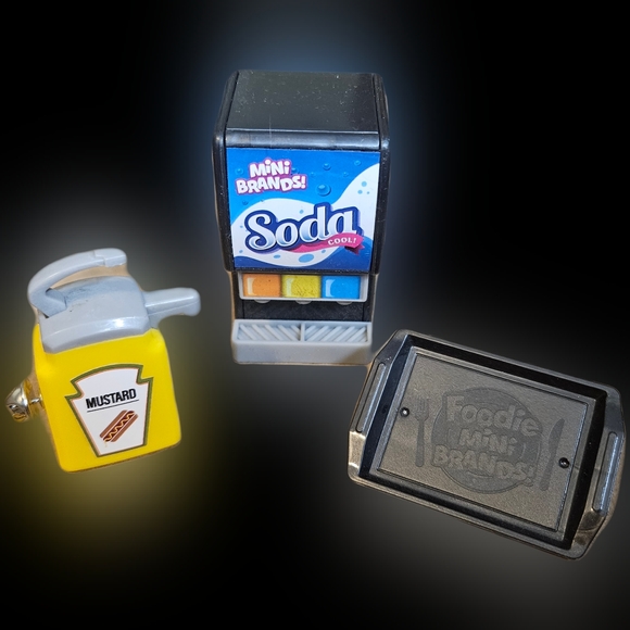 RARE Mini Brands Pins! -Mystery Pick Pins! - Picture 2 of 5